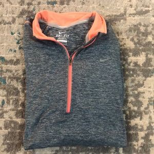 Nike Women’s Half Zip